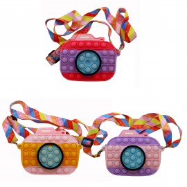 Mini sac enfant en silicone "caméra" couleurs assorties
